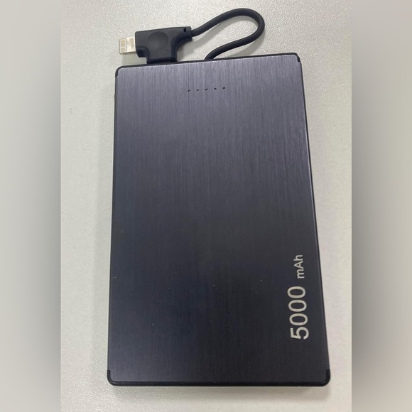 5000 mAh Black Power Bank (071) - Picture 1 of 3